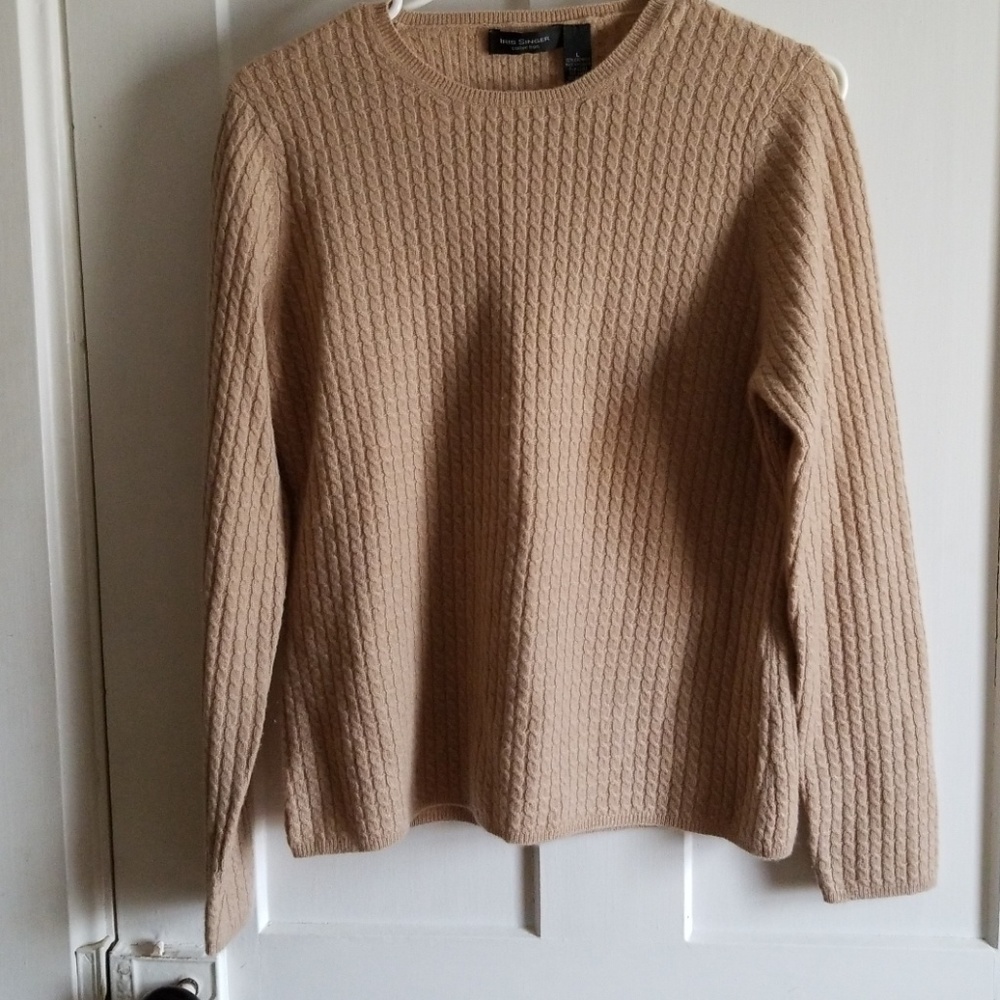 Iris singer cashmere sweater